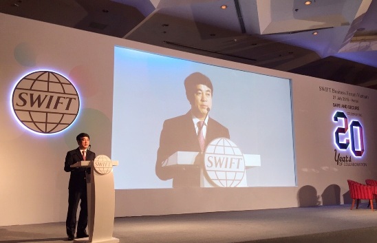 Đồng chí Nghiêm Xuân Thành - Chủ tịch Hội đồng quản trị Vietcombank tham dự và phát biểu tại diễn đàn kinh doanh do SWIFT tổ chức lần đầu tiên tại Việt Nam