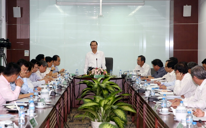 hó Thủ tướng Vũ Văn Ninh, Trưởng Ban chỉ đạo đổi mới và phát triển doanh nghiệp làm việc với Tập đoàn công nghiệp cao su Việt Nam 