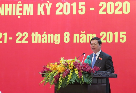 Đồng chí Vũ Huy Hoàng - Ủy viên BCH Trung ương Đảng, Bộ trưởng Bộ Công thương phát biểu tại Đại hội