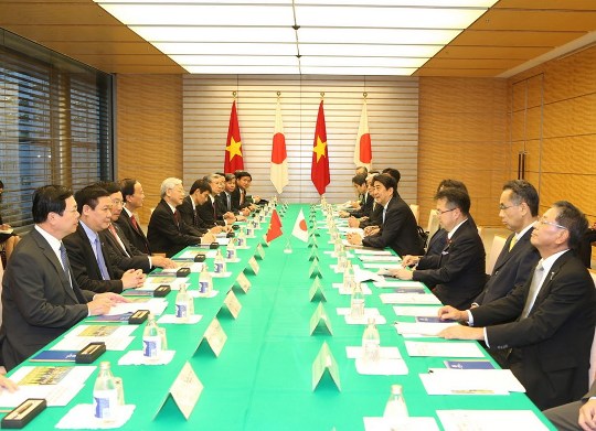 Tổng Bí thư Nguyễn Phú Trọng hội đàm với Thủ tướng Nhật Bản Shinzo Abe