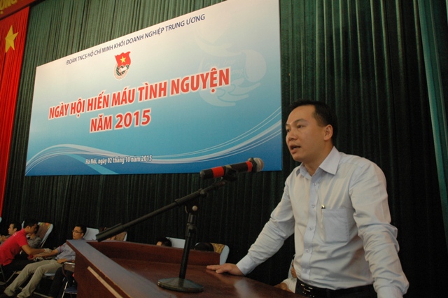 Bí thư Đoàn Khối DNTW Hồ Xuân Trường phát biểu tại ngày hội.