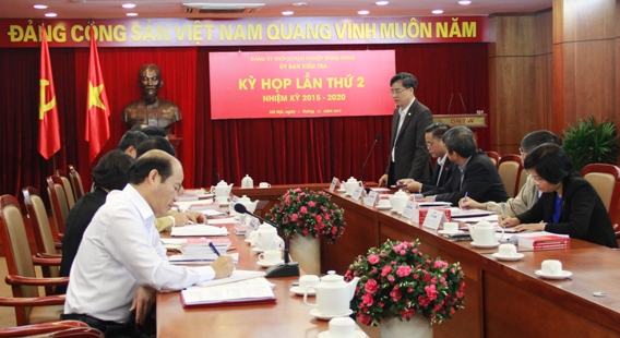 Đồng chí Nguyễn Quang Dương - Phó Bí thư Thường trực Đảng ủy Khối DNTW phát biểu chỉ đạo tại Hội nghị