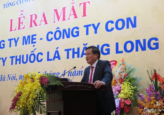 Chủ tịch HĐTV Vinataba Vũ Văn Cường phát biểu tại buổi Lễ