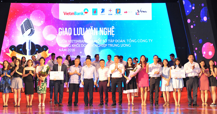 VietinBank và Tổng Công ty Công nghiệp Xi măng Việt Nam cùng đạt giải Nhì tại Giao lưu văn nghệ