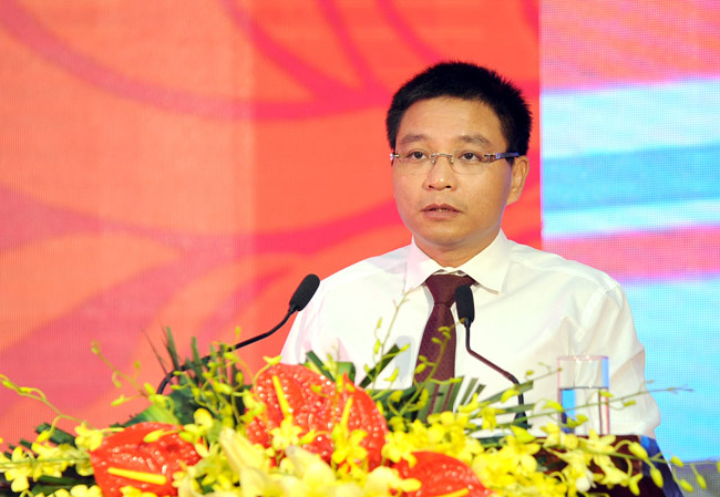 Đồng chí Nguyễn Văn Thắng đọc diễn văn kỷ niệm tại buổi Lễ