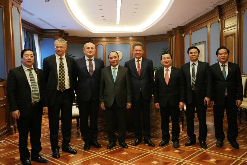 Thủ tướng Nguyễn Xuân Phúc và đoàn PVN thăm và làm việc tại Gazprom và Zarubezhneft