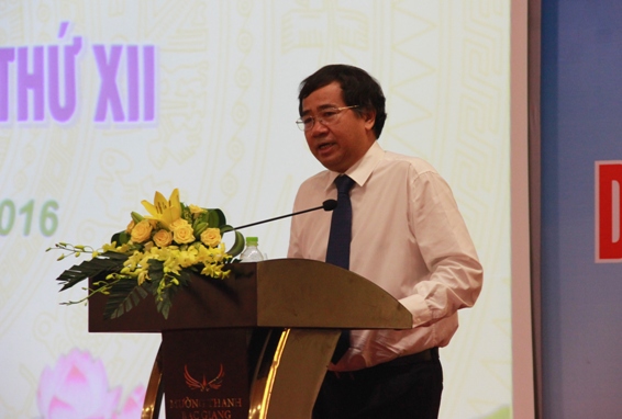 Đồng chí Trần Hữu Bình - Phó Bí thư Đảng ủy Khối DNTW phát biểu tại Hội nghị