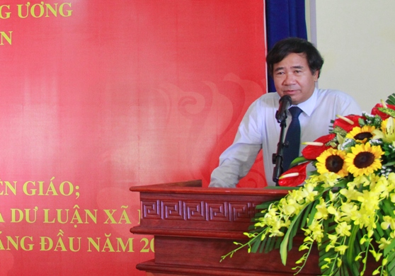 Đồng chí Trần Hữu Bình, Phó Bí thư Đảng uỷ Khối Doanh nghiệp Trung ương phát biểu chỉ đạo tại Hội nghị sơ kết công tác Dân vận