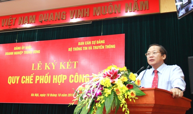 Đồng chí Trương Minh Tuấn - Bộ trưởng Bộ Thông tin & Truyền thông phát biểu tại Lễ ký kết.