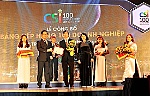 Vietcombank được vinh danh trong Top 10 doanh nghiệp dịch vụ bền vững xuất sắc nhất Việt Nam 2016
