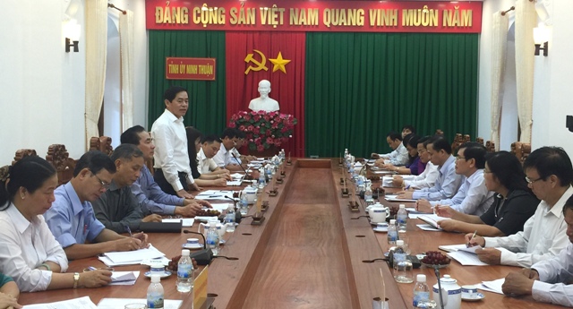 Đoàn làm việc với Ban Chỉ đạo Cuộc vận động tỉnh Ninh Thuận.