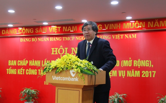 Đồng chí Trần Hữu Bình – Phó Bí thư thường trực Đảng ủy khối Doanh nghiệp Trung ương phát biểu chỉ đạo Hội nghị