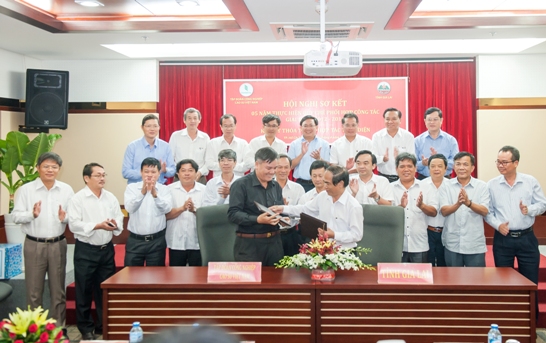Ký thỏa thuận hợp tác toàn diện giữa Đảng ủy VRG và Tỉnh ủy Gia Lai