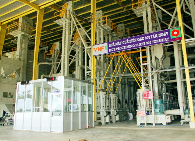 Dây chuyền chế biến gạo chất lượng cao tại Nhà máy Cái Sắn - An Giang.