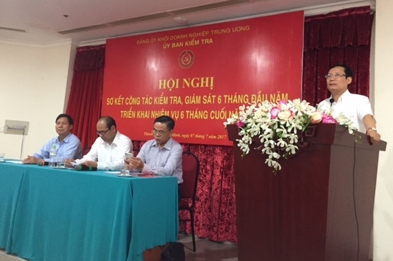 Đồng chí Phạm Tấn Công - Phó Bí thư Đảng ủy Khối DNTW dự và phát biểu tại Hội nghị