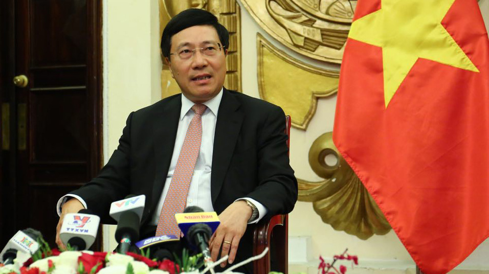 Phó Thủ tướng, Bộ trưởng Ngoại giao Phạm Bình Minh trong cuộc họp báo về kết quả Tuần lễ Cấp cao APEC.