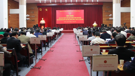 Quang cảnh Hội nghị của Đảng ủy Khối, tại Hà Nội.
