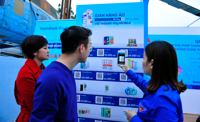 Gian hàng ảo “thanh toán bằng QR Pay” trên ứng dụng Vietinbank ipay mobile của Đoàn Vietinbank tại buổi triển lãm.