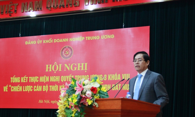 Đồng chí Phạm Viết Thanh - Ủy viên Trung ương Đảng, Bí thư Đảng ủy Khối tiếp thu ý kiến chỉ đạo tại Hội nghị.