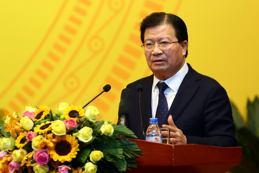 Phó Thủ tướng Chính phủ Trịnh Đình Dũng phát biểu chỉ đạo Hội nghị