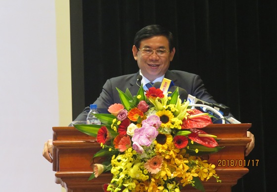 Đồng chí Phan Đức Tú - Phó Bí thư Đảng ủy, Tổng giám đốc BIDV báo cáo mốt số kết quả hoạt động của BIDV