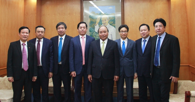 Đồng chí Nguyễn Xuân Phúc thăm, chúc Tết tại Đảng ủy Khối Doanh nghiệp Trung ương.