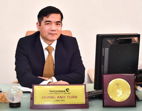 Ông Hoàng Anh Tuấn - Giám đốc Trung tâm Xử lý tiền mặt, Ngân hàng TMCP Ngoại thương Việt Nam