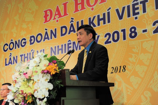 Đồng chí Bùi Văn Cường - Chủ tịch Tổng LĐ LĐVN phát biểu tại Đại hội
