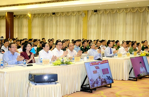 Các đại biểu dự hội nghị tại điểm cầu Hà Nội.