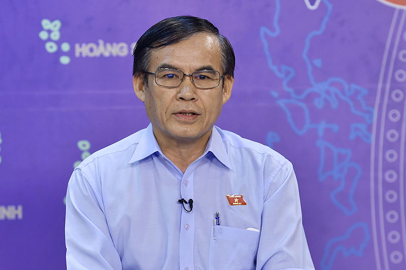Ông Phùng Văn Hùng - Ủy viên thường trực Ủy ban kinh tế của Quốc hội.