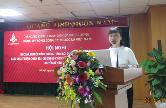 Đồng chí Trần Thị Hoàng Mai - Phó Bí thư Thường trực Đảng ủy, thành viên HĐTV Tổng công ty Thuốc lá Việt Nam phát biểu kết luận Hội nghị