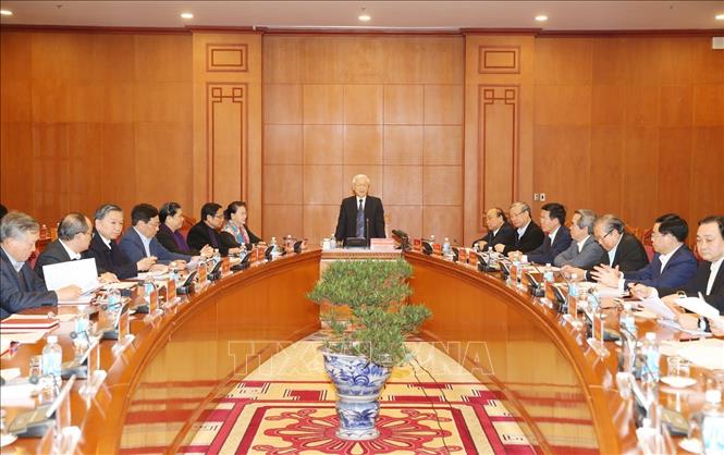 ổng Bí thư, Chủ tịch nước Nguyễn Phú Trọng phát biểu ý kiến chỉ đạo phiên họp.