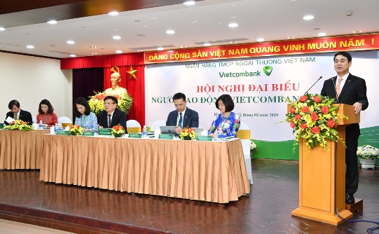Bí thư Đảng ủy, Chủ tịch HĐQT Vietcombank Nghiêm Xuân Thành phát biểu tại Hội nghị