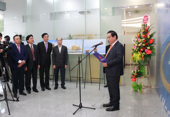 Tổng giám đốc BIENDONG POC Ngô Hữu Hải phát biểu tại buổi triển lãm.