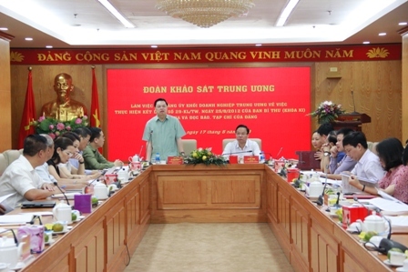 Đồng chí Lê Mạnh Hùng – Phó Trưởng Ban Tuyên giáo Trung ương phát biểu ý kiến