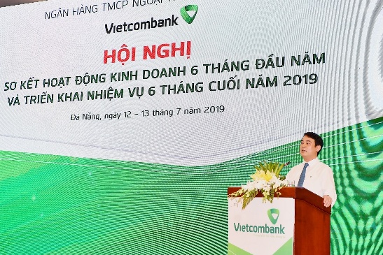 Chủ tịch HĐQT Vietcombank Nghiêm Xuân Thành phát biểu khai mạc Hội nghị.