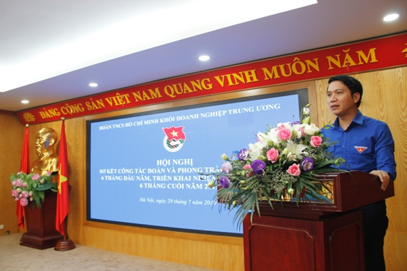 Đồng chí Nguyễn Ngọc Lương - Bí thư Trung ương Đoàn TNCS Hồ Chí Minh đánh giá cao những kết quả đạt được của Đoàn Thanh niên Đảng ủy Khối Doanh nghiệp Trung ương.
