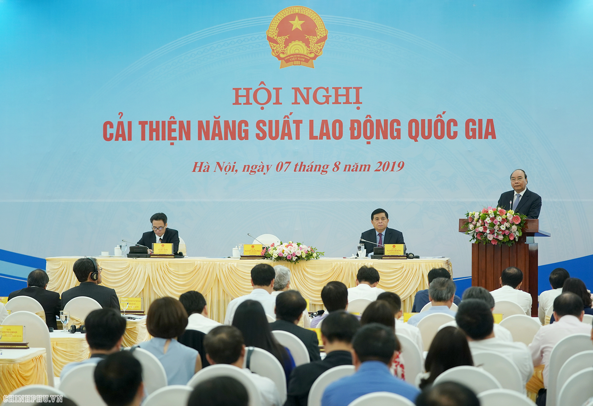 Thủ tướng Nguyễn Xuân Phúc phát biểu tại Hội nghị về cải thiện năng suất lao động quốc gia.