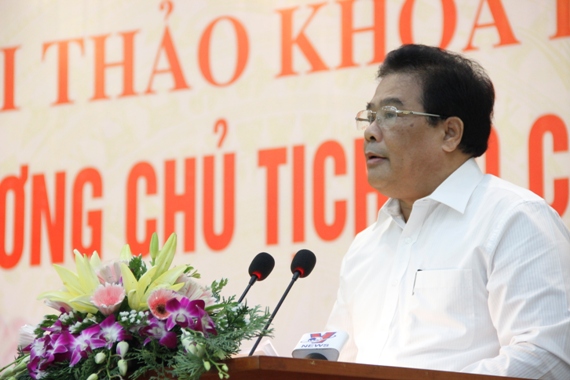 Đồng chí Sơn Minh Thắng, Ủy viên Ban Chấp hành Trung ương Đảng, Bí thư Đảng ủy Khối các cơ quan Trung ương phát biểu chỉ đạo Hội thảo.