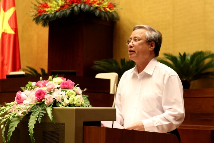 Đồng chí Trần Quốc Vượng - Ủy viên Bộ Chính trị, Thường trực Ban Bí thư phát biểu tại Hội nghị.