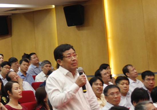 Đại biểu Đảng bộ Tập đoàn Dầu khí Quốc gia Việt Nam thảo luận tại Hội nghị.