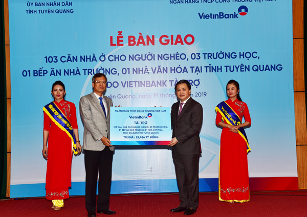VietinBank bàn giao các công trình tài trợ tại tỉnh Tuyên Quang năm 2019