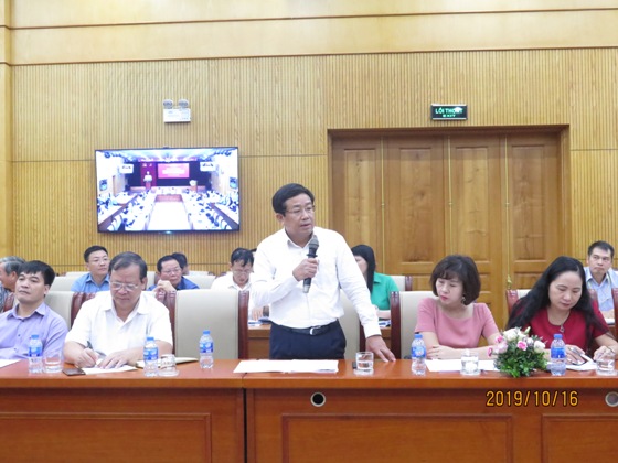 Đại diện Tập đoàn Dầu khí Việt Nam tham gia thảo luận chuyên đề.