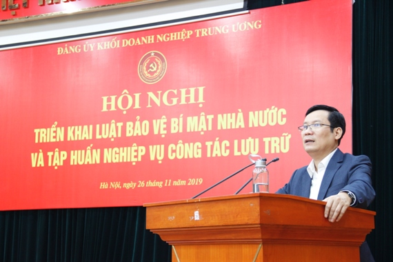 Đồng chí Phạm Tấn Công - Phó Bí thư Thường trực Đảng ủy Khối phát biểu khai mạc Hội nghị