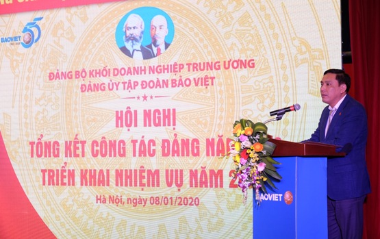 Đồng chí Hoàng Giang - Ủy viên Ban Thường vụ, Trưởng Ban Tổ chức Đảng ủy Khối Doanh nghiệp Trung ương phát biểu tại Hội nghị.