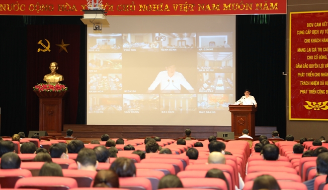 Đồng chí Phan Đức Tú - Chủ tịch HĐTV BIDV phát biểu tại Hội nghị