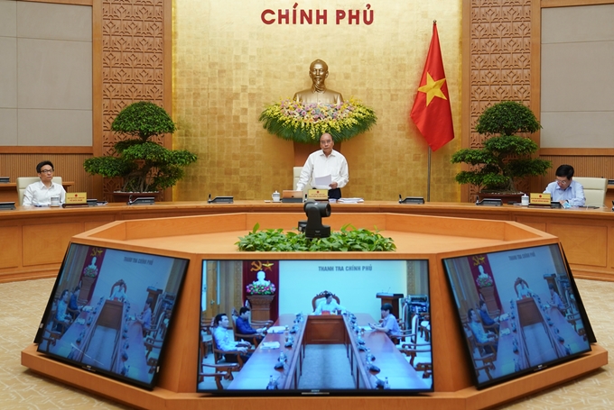 Thủ tướng Nguyễn Xuân Phúc chủ trì phiên họp Chính phủ thường kỳ tháng 4