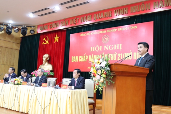 Đồng chí Y Thanh Hà Niê Kđăm - Bí thư Đảng ủy Khối Doanh nghiệp Trung ương phát biểu khai mạc Hội nghị.