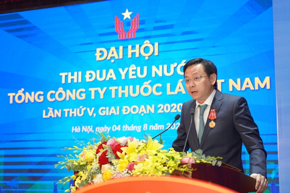 Đồng chí Hồ Lê Nghĩa - Chủ tịch HĐTV Tổng công ty Thuốc lá Việt Nam phát biểu khai mạc Đại hội.