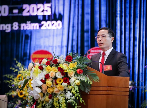 Đồng chí Phạm Đức Ấn - Bí thư Đảng ủy, Chủ tịch HĐTV Agribank phát biểu khai mạc Đại hội.